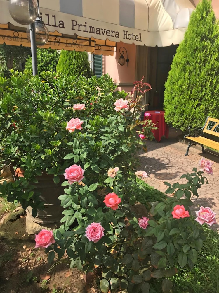 Hotel Villa Primavera 91/94