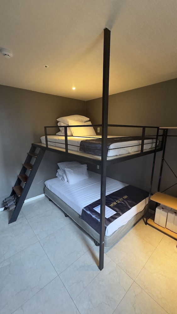 Myeong-Dong New Stay Inn 27/50