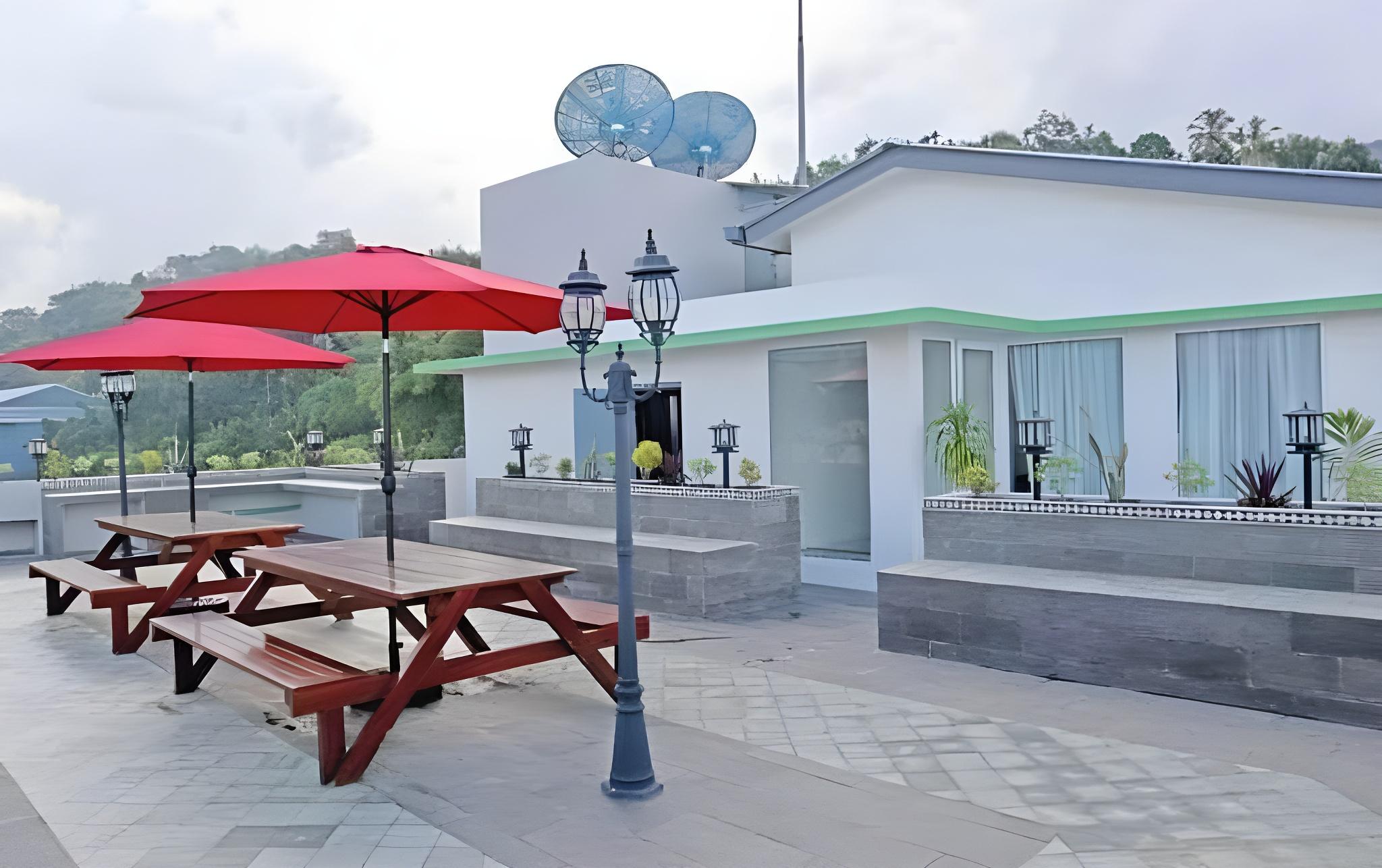 Maxone Hotel Jayapura 3/30