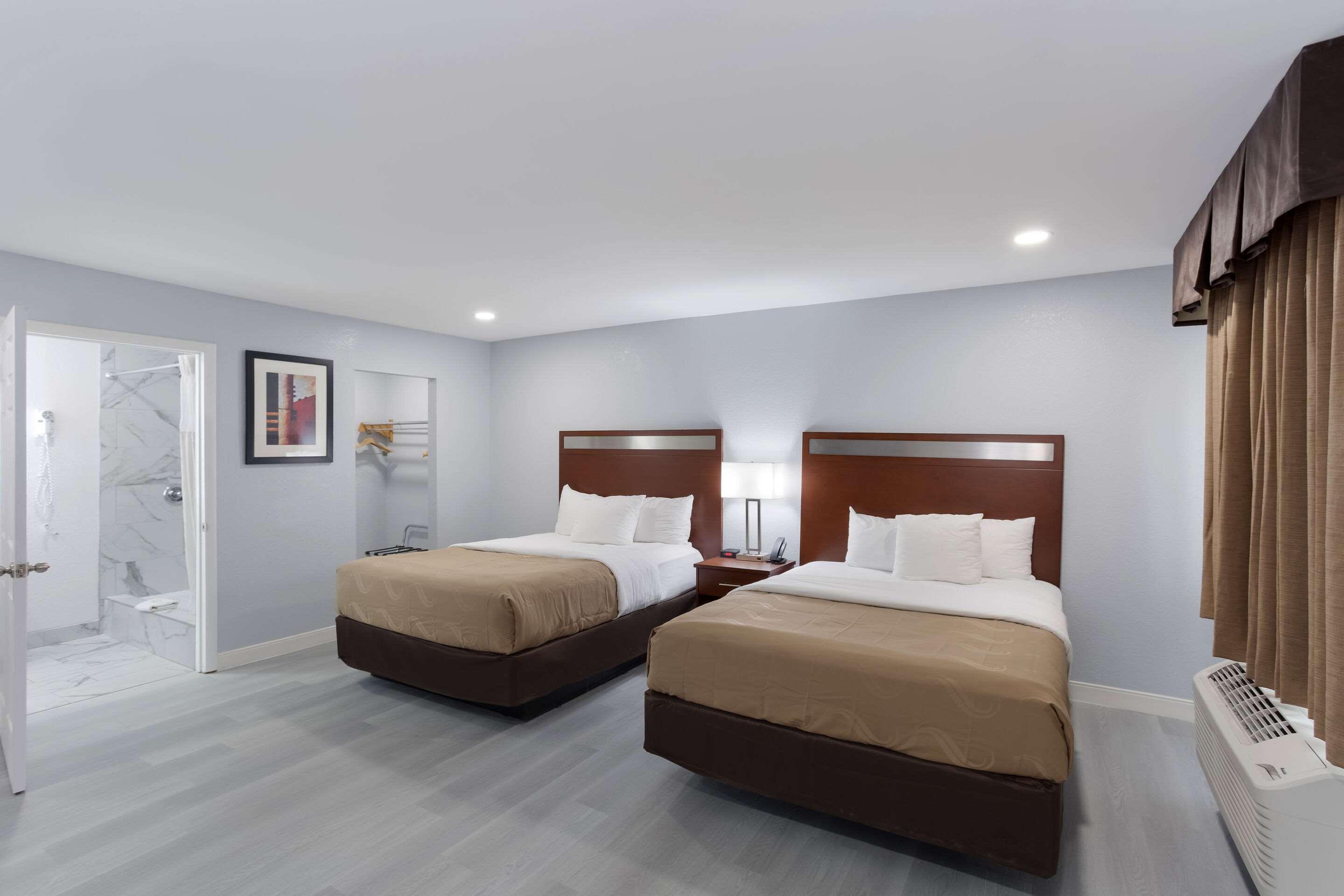 Suite, 2 Queen Beds