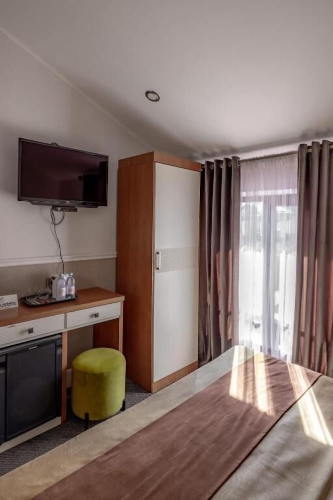 Mountain View Boutique Hotel 18/32