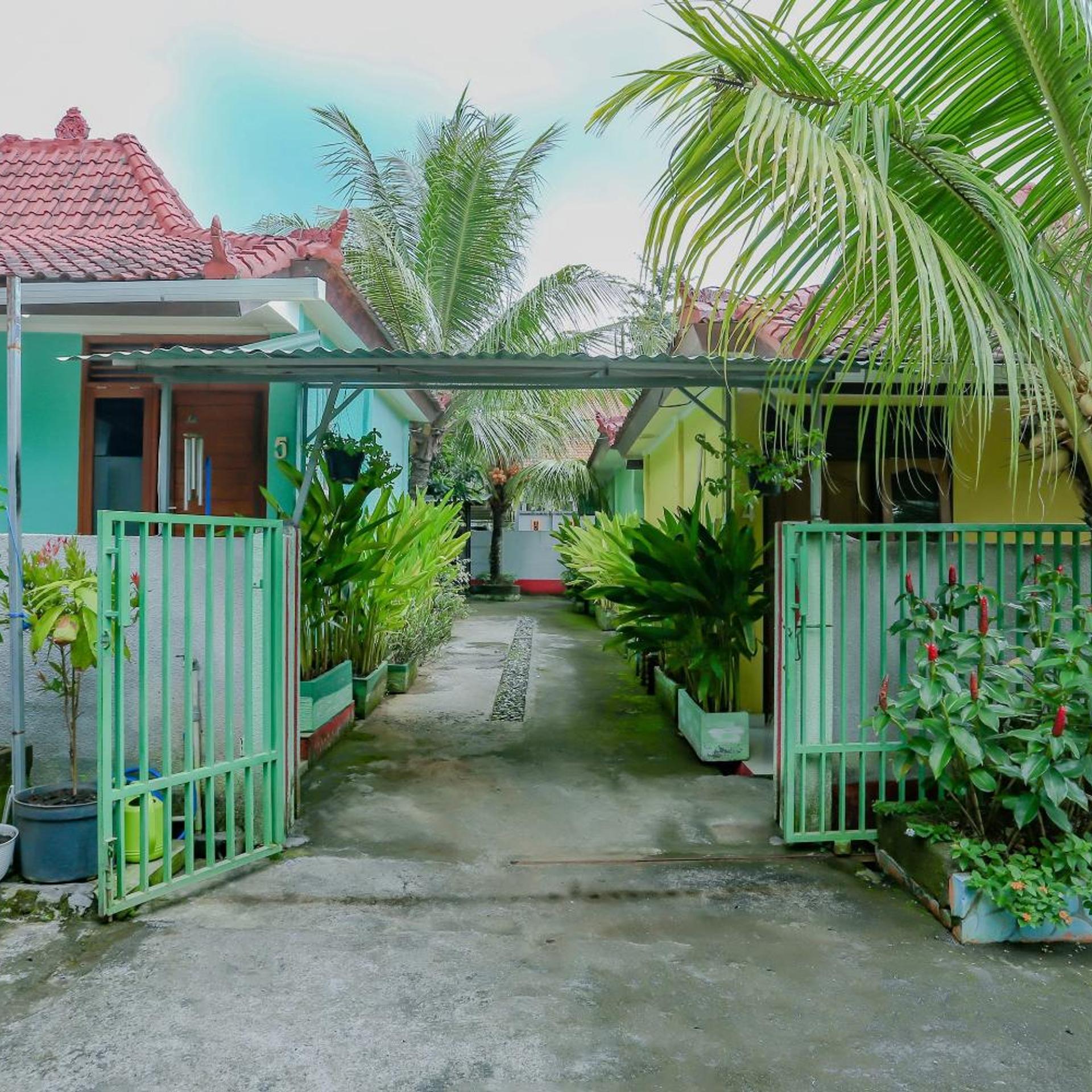 OYO 90301 Hidden Village Uluwatu 44/47