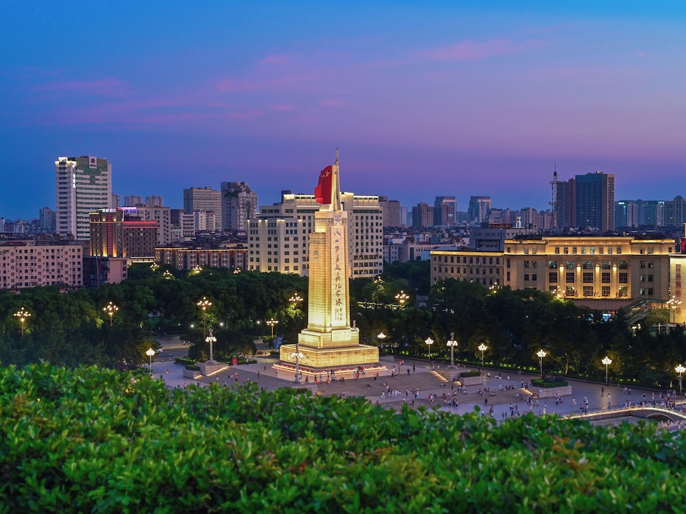 Shangri-La Nanchang 46/49