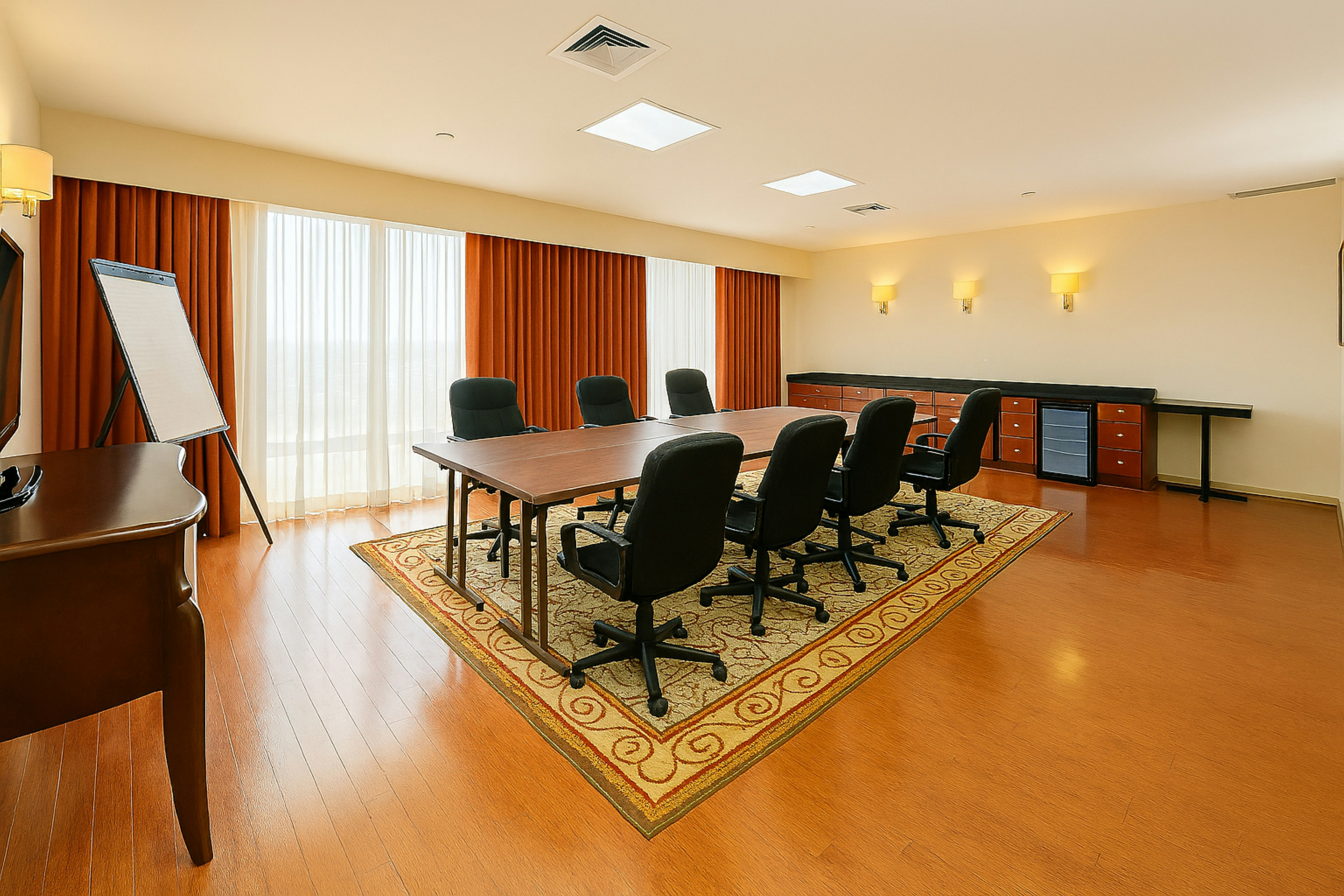Holiday Inn Sacramento Downtown Arena 44/76