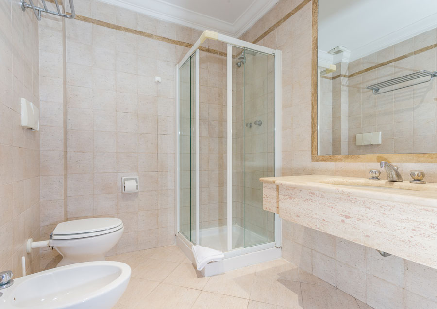 Hotel Center 3 33/35