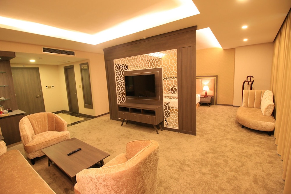 Muong Thanh Luxury Can Tho Hotel 37/68