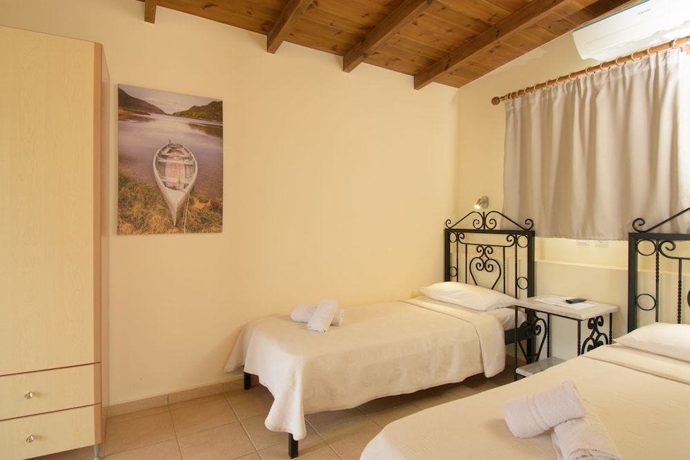 Ammoudara Beach Hotel Apartments 17/67