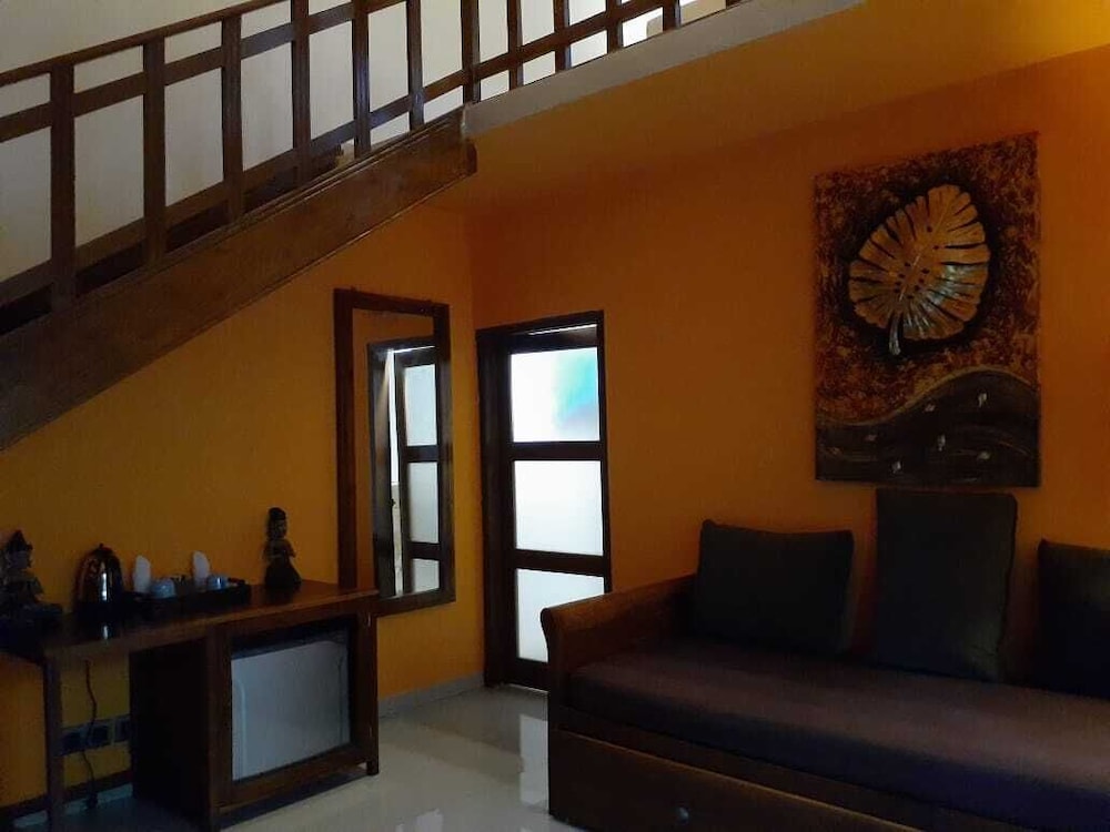 Laguna Gili Beach Resort 36/60
