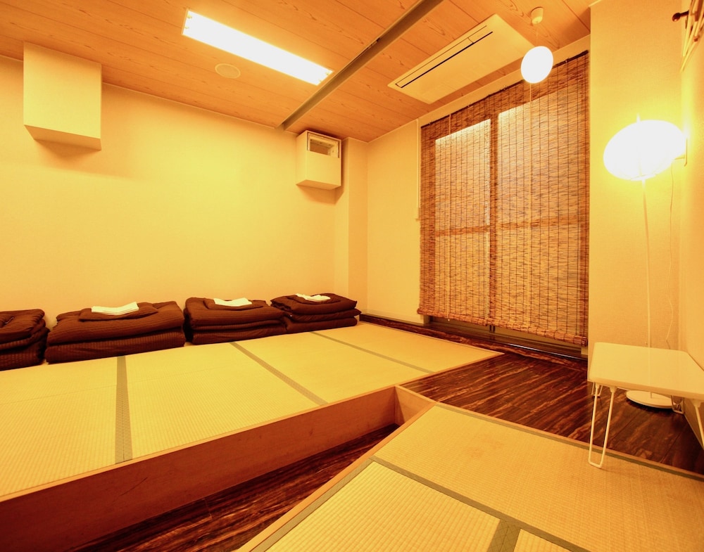 Osaka Guesthouse Nest 35/68