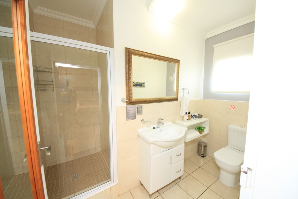 Bay View Somerset West 47/50