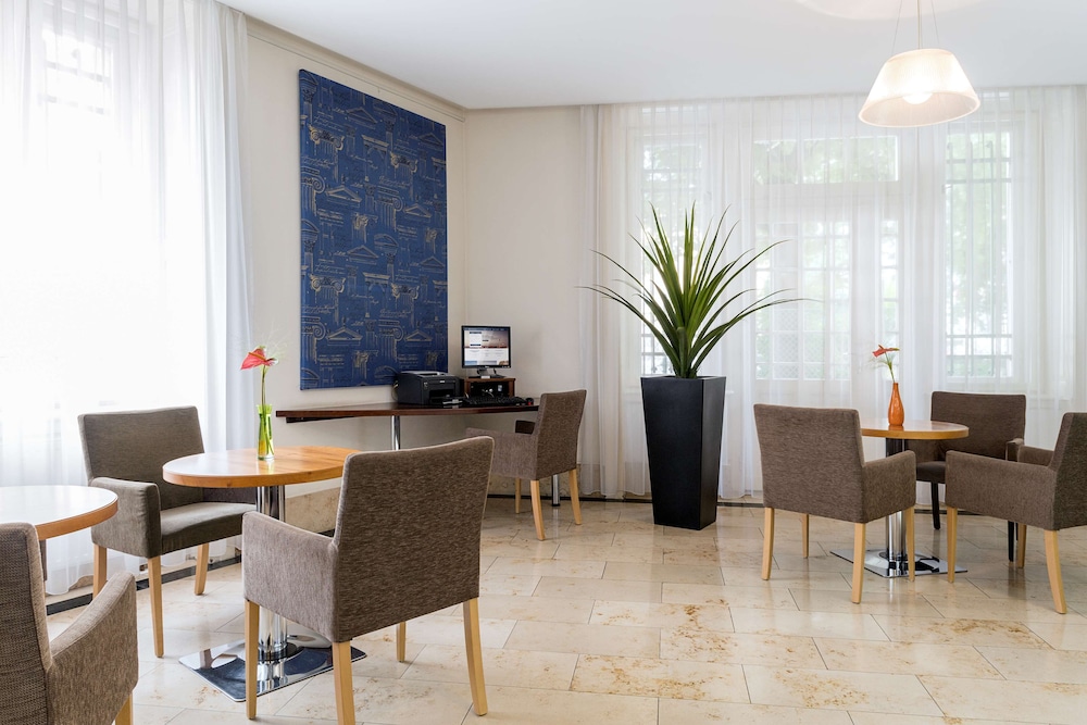 Hotel Nh Wien Belvedere 38/50