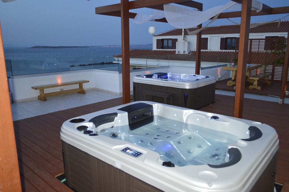 Oasis Beach Hotel Spa 43/76