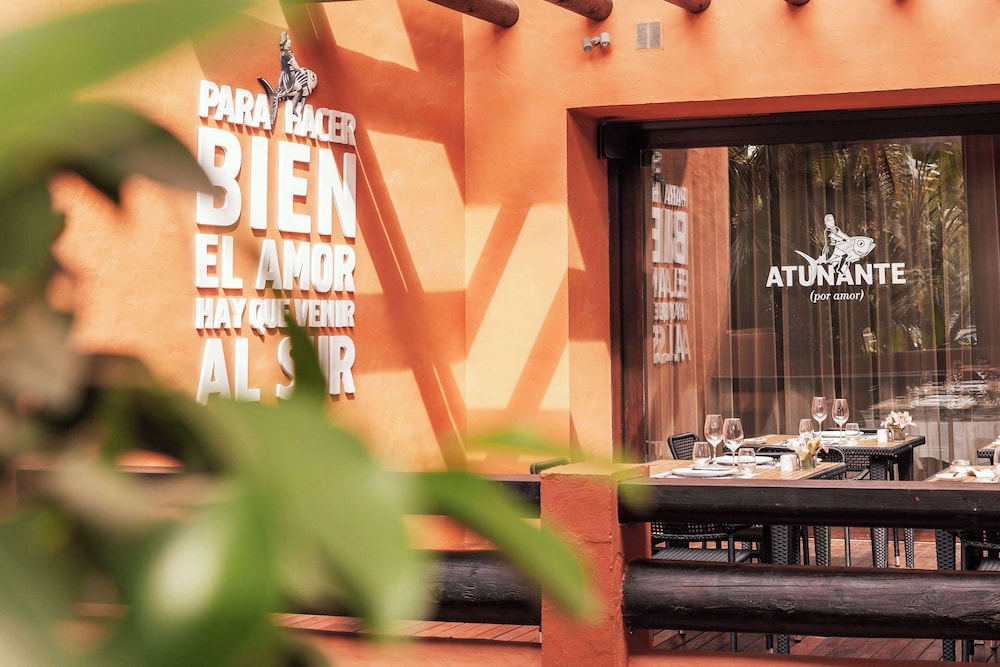 Royal Hideaway Sancti Petri A Member of Barcelo Hotel Group 8/72