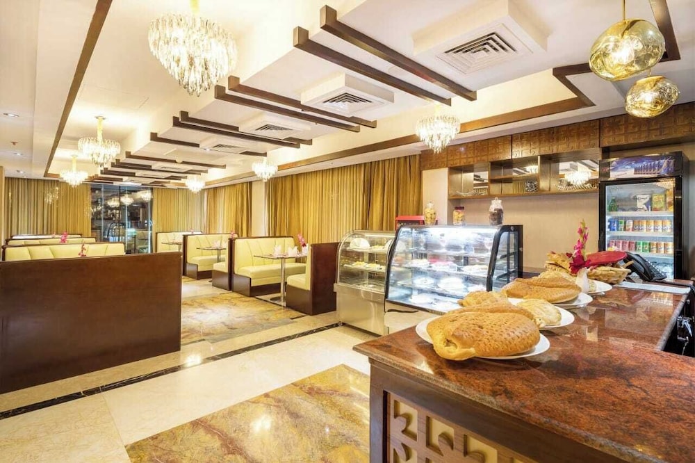 Grand Palace Hotel & Resorts Sylhet 11/60