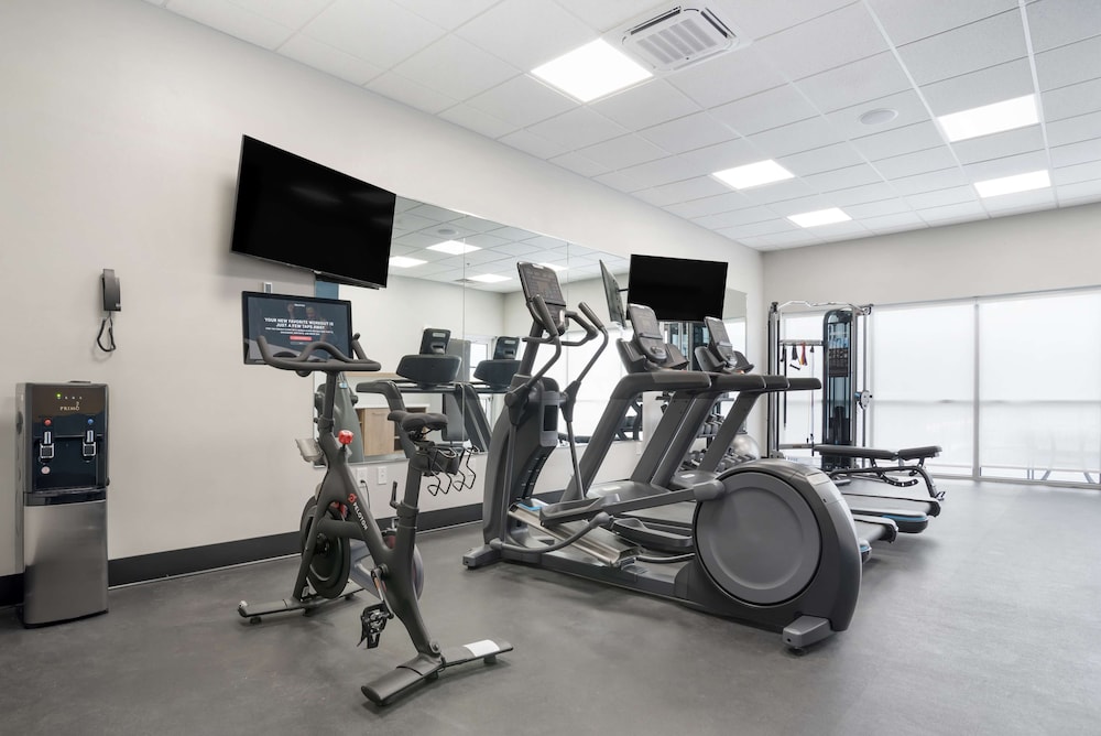 Best Western Plus Mobile Inn and Suites 6/24