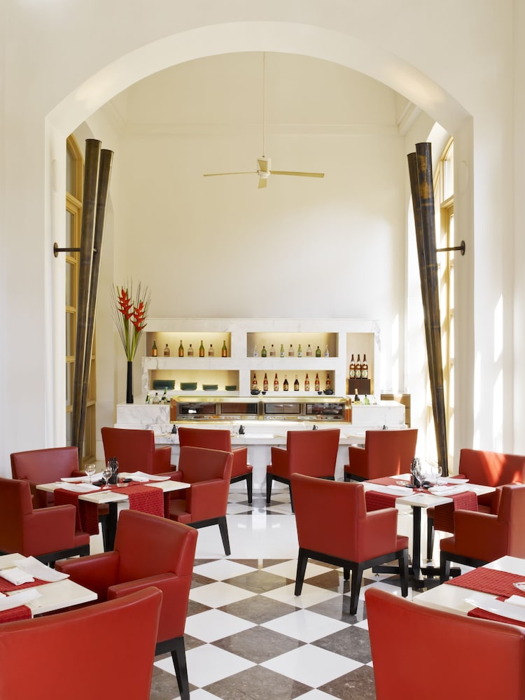 Trident Hotel Gurgaon 50/64