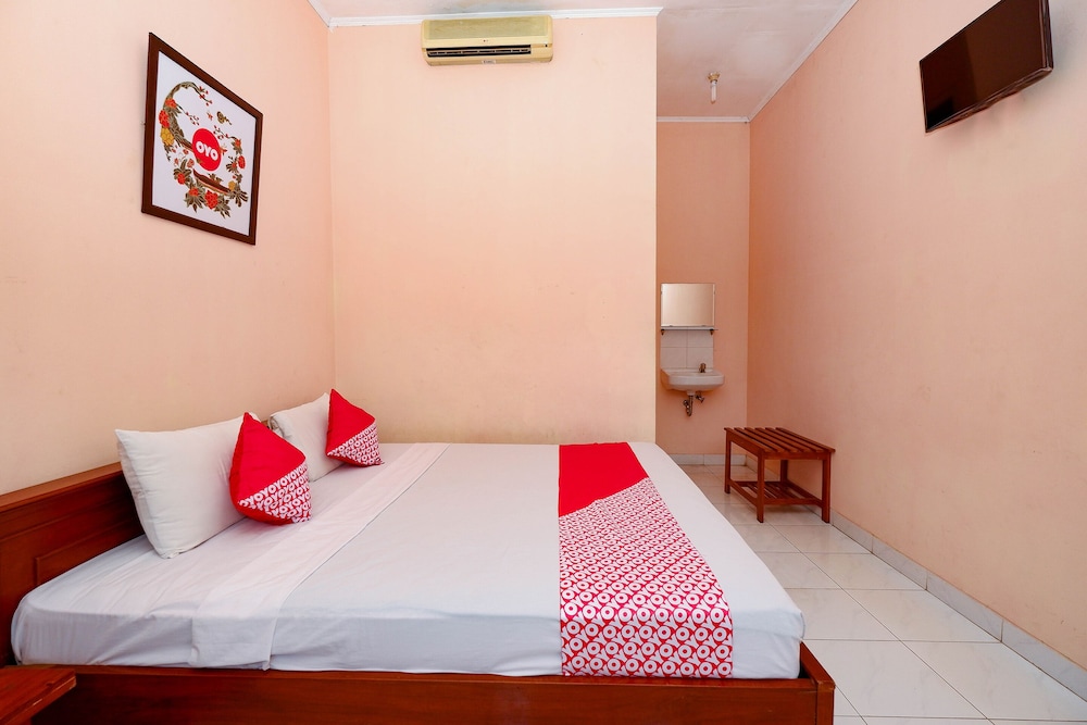 OYO 2495 Hotel Wijaya 16/50
