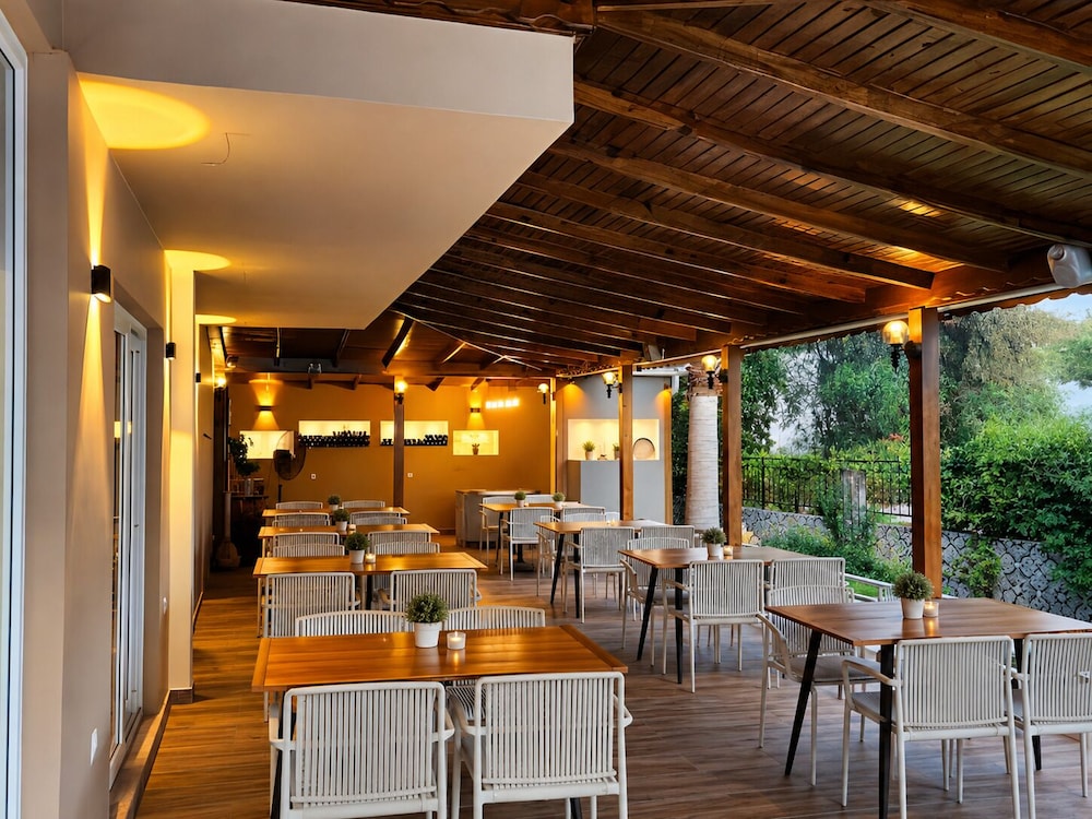 Esperanza Boutique Hotel 53/73