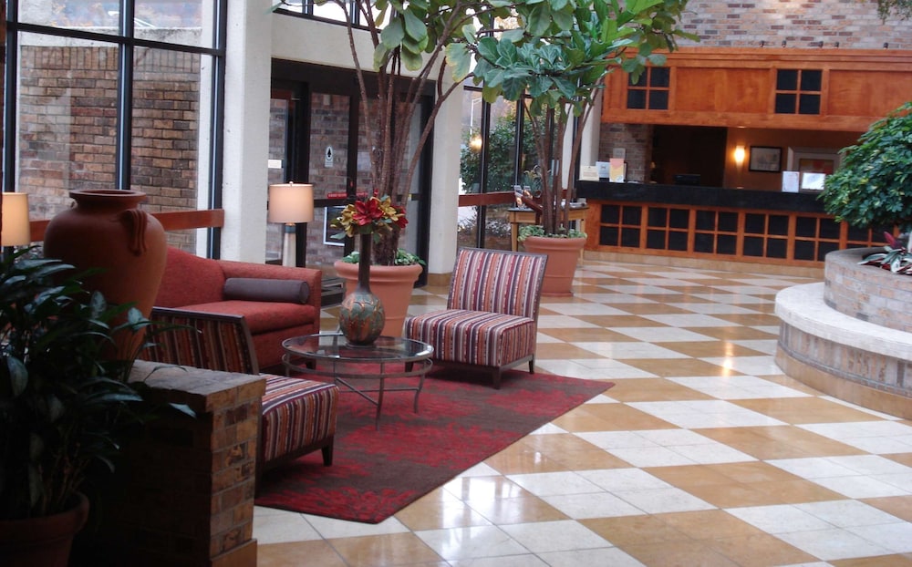 Doubletree By Hilton Hotel Oak Ridge Knoxville 8/65