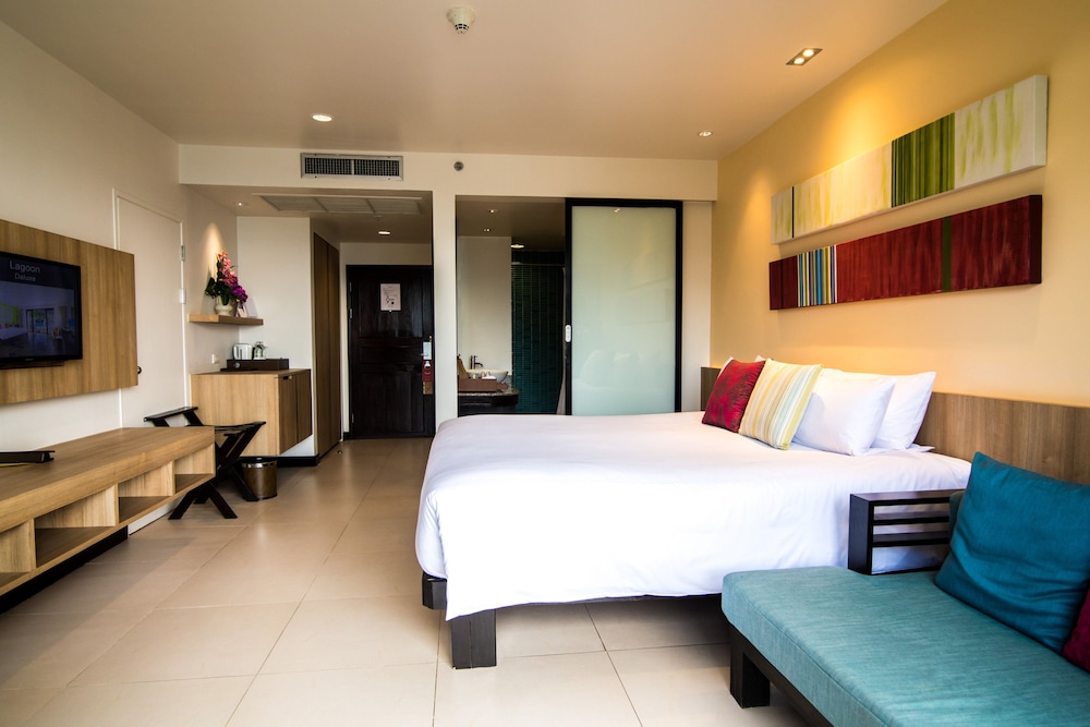Centara Karon Resort Phuket 44/85