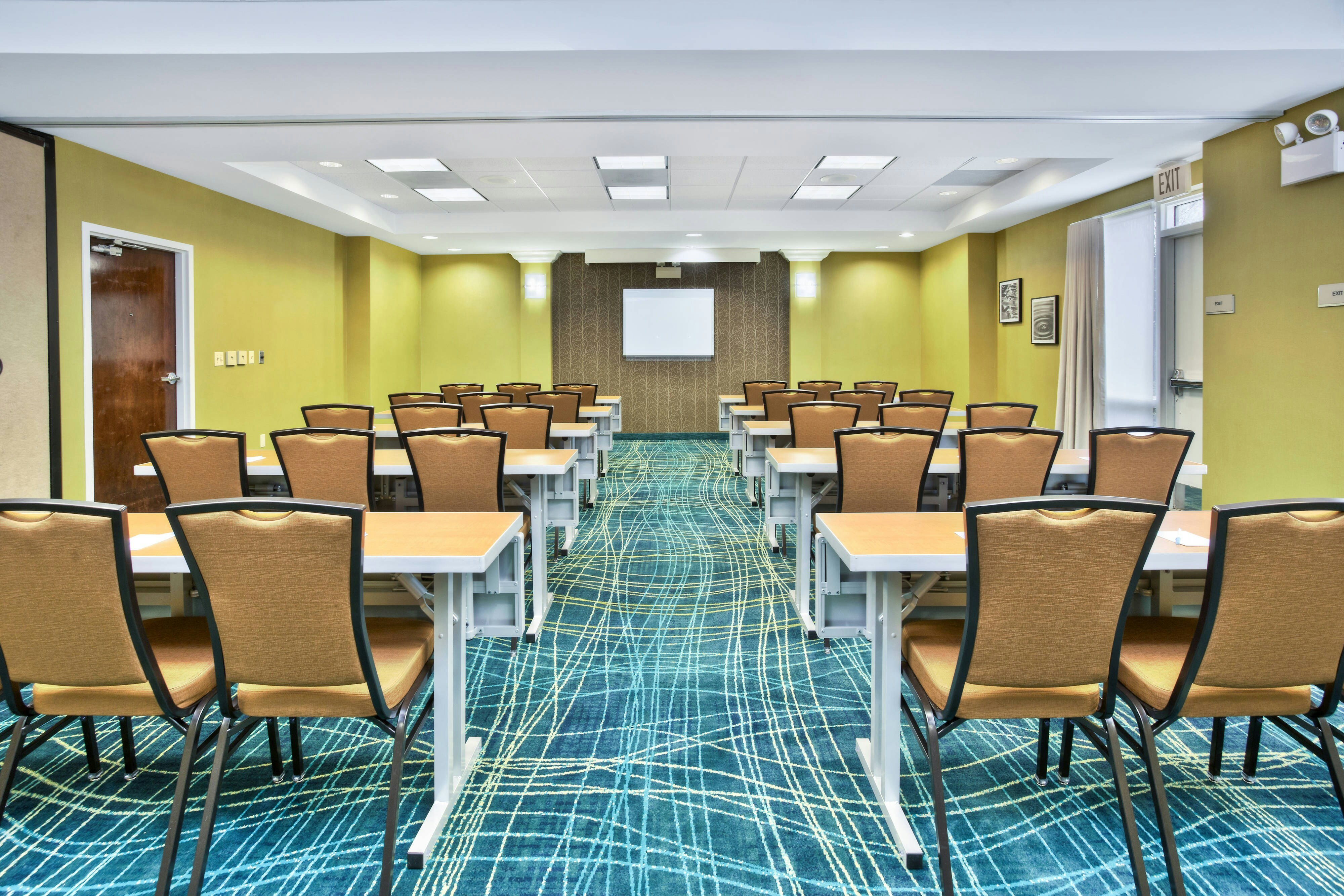 SPRINGHILL SUITES BY MARRIOTT CHICAGO ELMHURST/OAKBROOK AREA 31/36