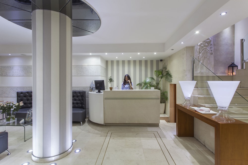 Leto Hotel 3/40