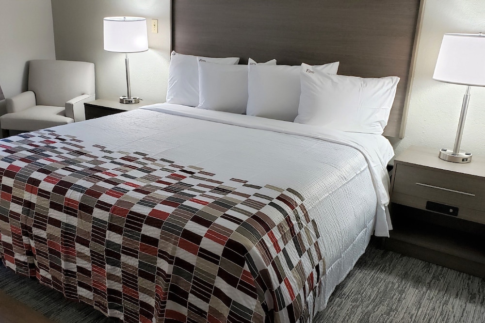 Red Roof Inn Suites Vicksburg 11/27