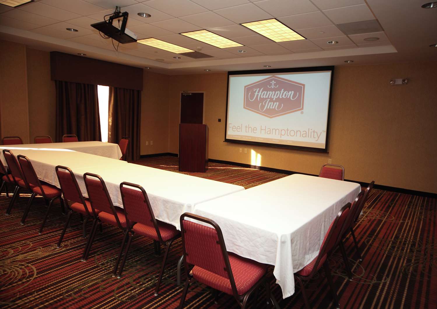 Hampton Inn Milan, TN 27/30
