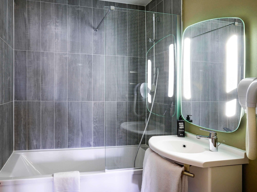غرفة قياسية بسرير مزدوج، IBIS SAINT GRATIEN 6/10
