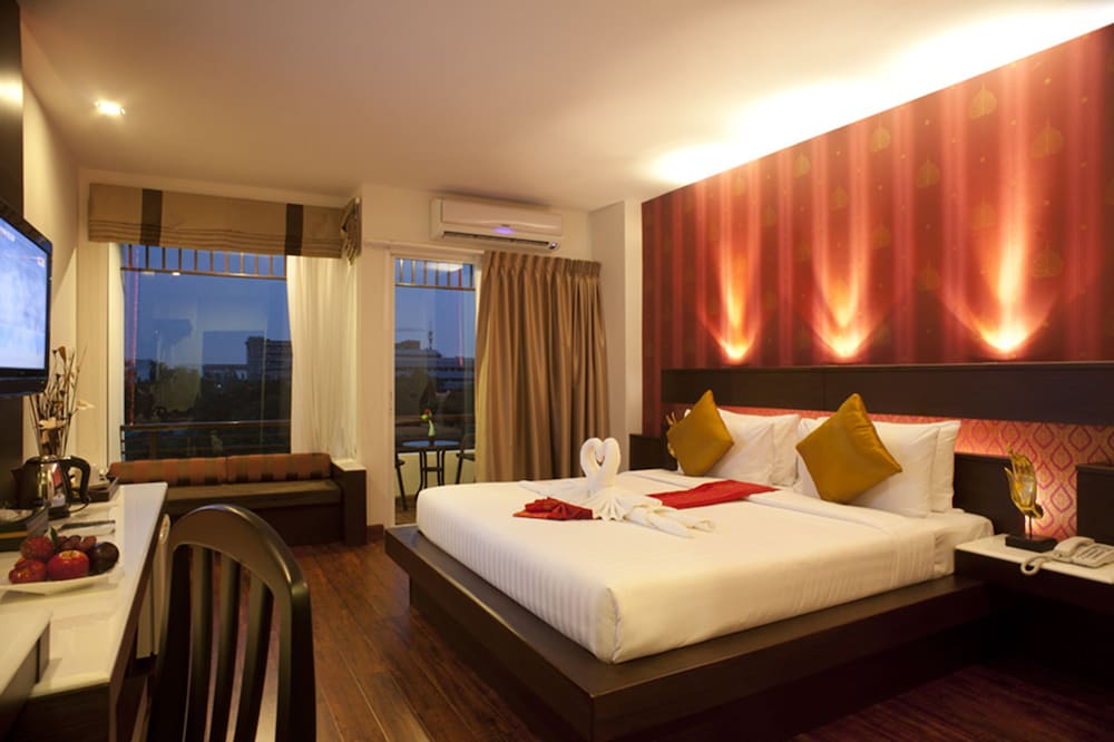 Suvarnabhumi Suite 29/66