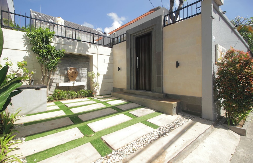 Sudha Villa Bali Baik-Baik 43/50