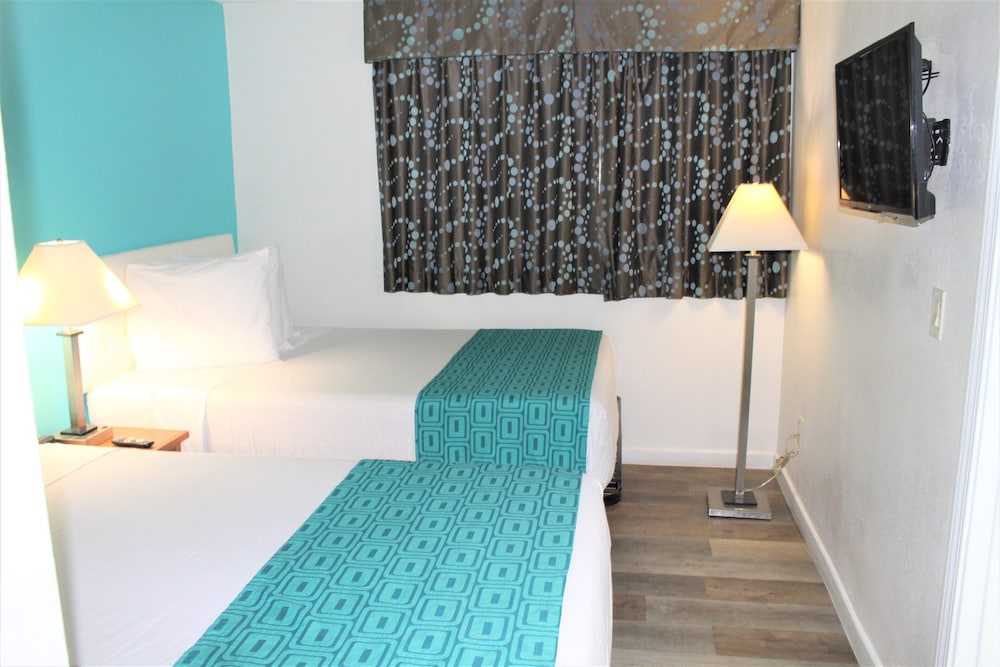 جناح استوديو بسريرين مزدوجين مع أريكة، Howard Johnson Suites by Wyndham San Diego Chula Vista/BayFt 4/5
