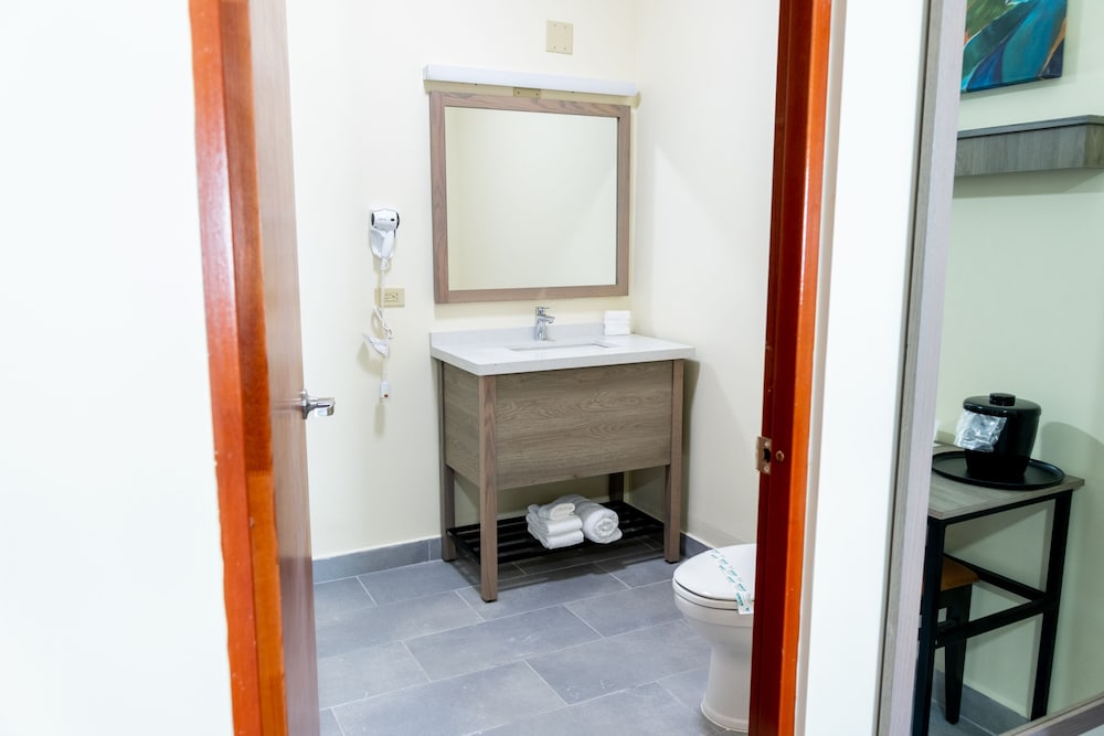 Mayaguez Plaza Hotel, BW Signature Collection 42/44