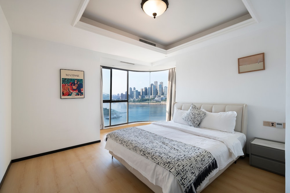 Baihong Riverview Drone Show Apartment 9/50