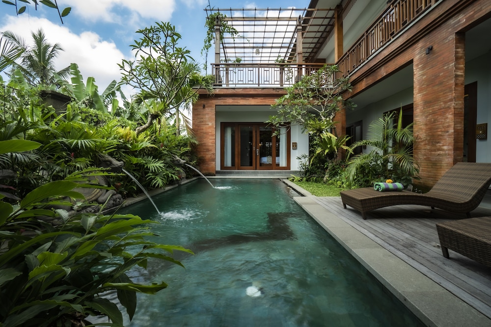 Villa Umah Shanti 44/50