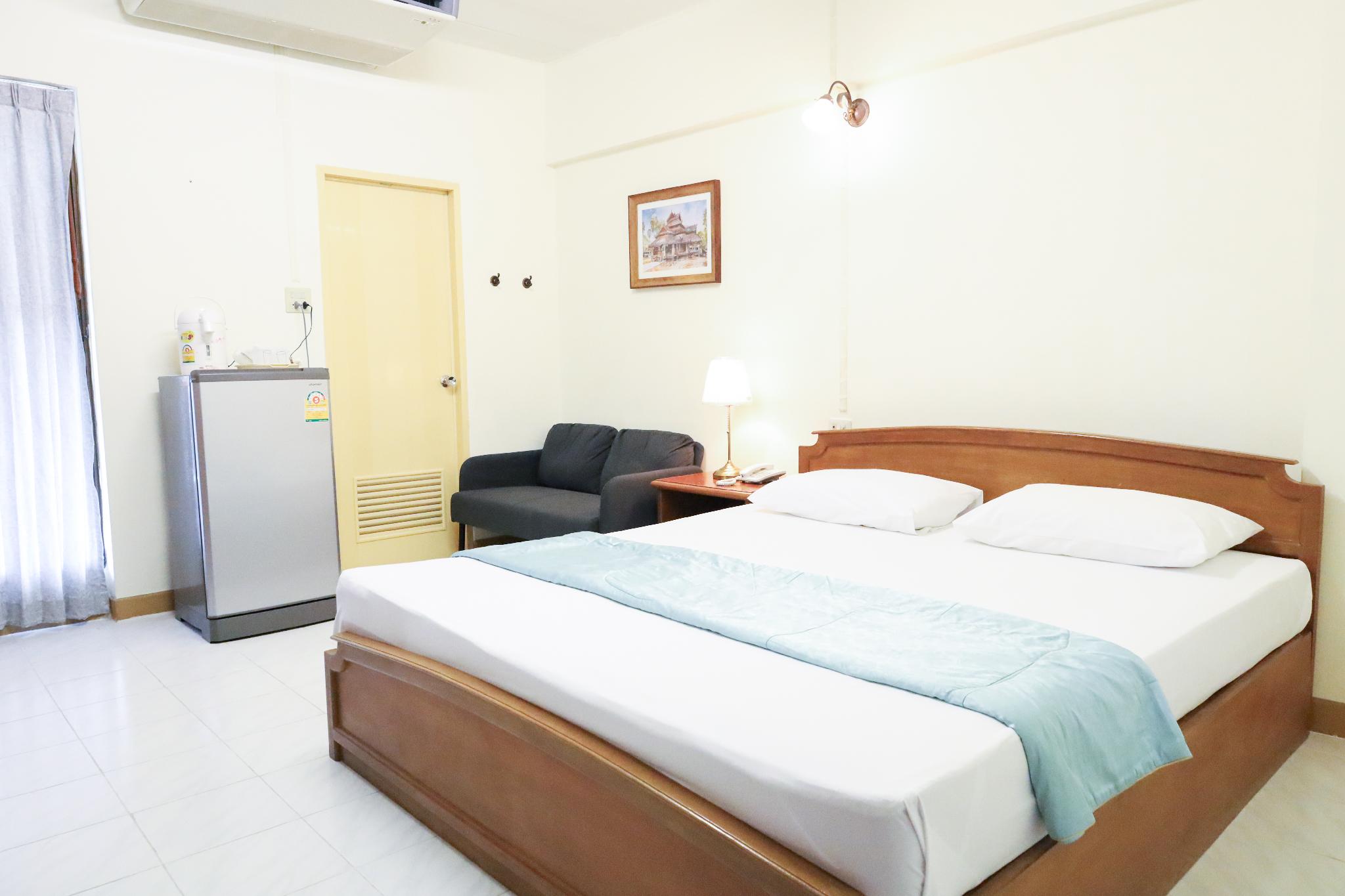 Super, Deluxe, Double Bed