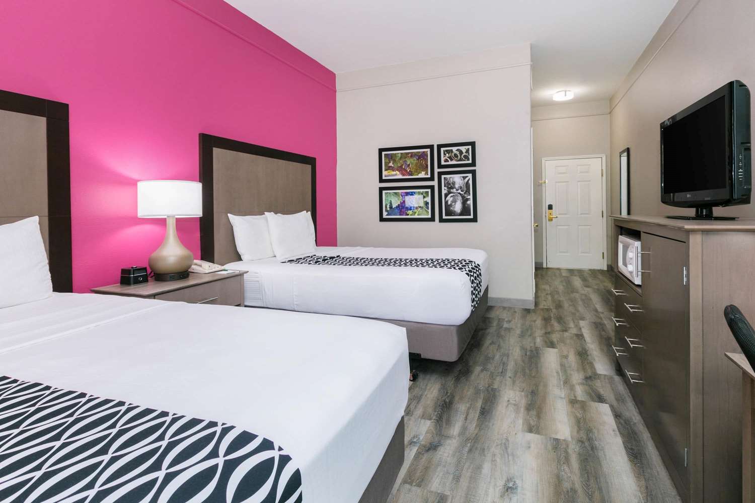 La Quinta Inn & Suites by Wyndham Fredericksburg 11/48