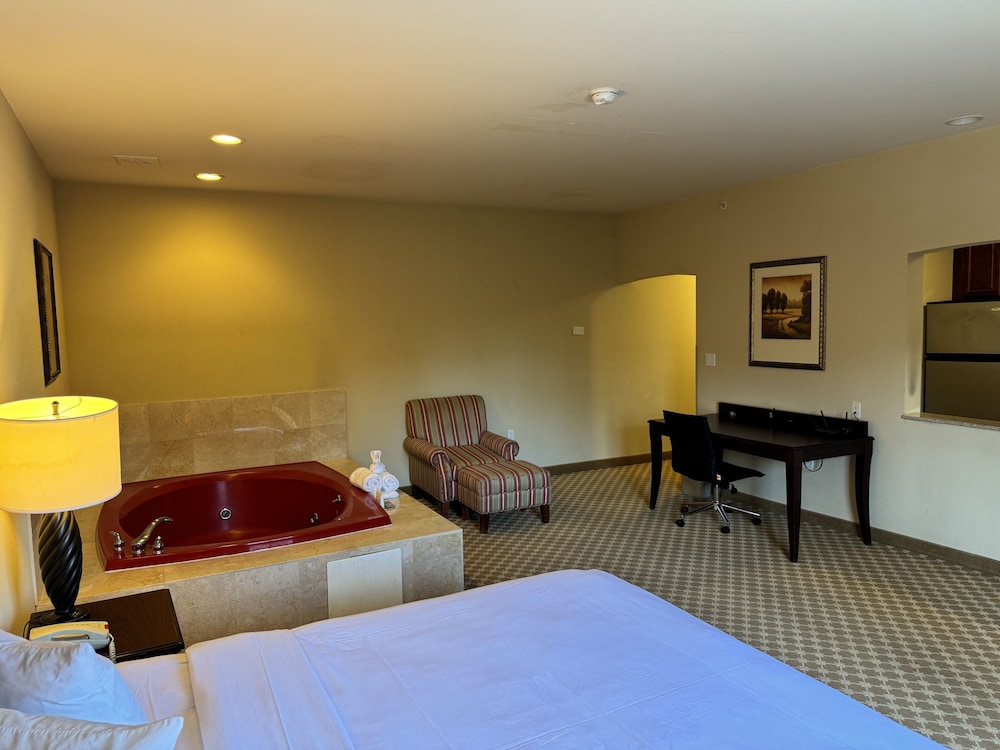 Spark by Hilton Galloway Atlantic City 19/54