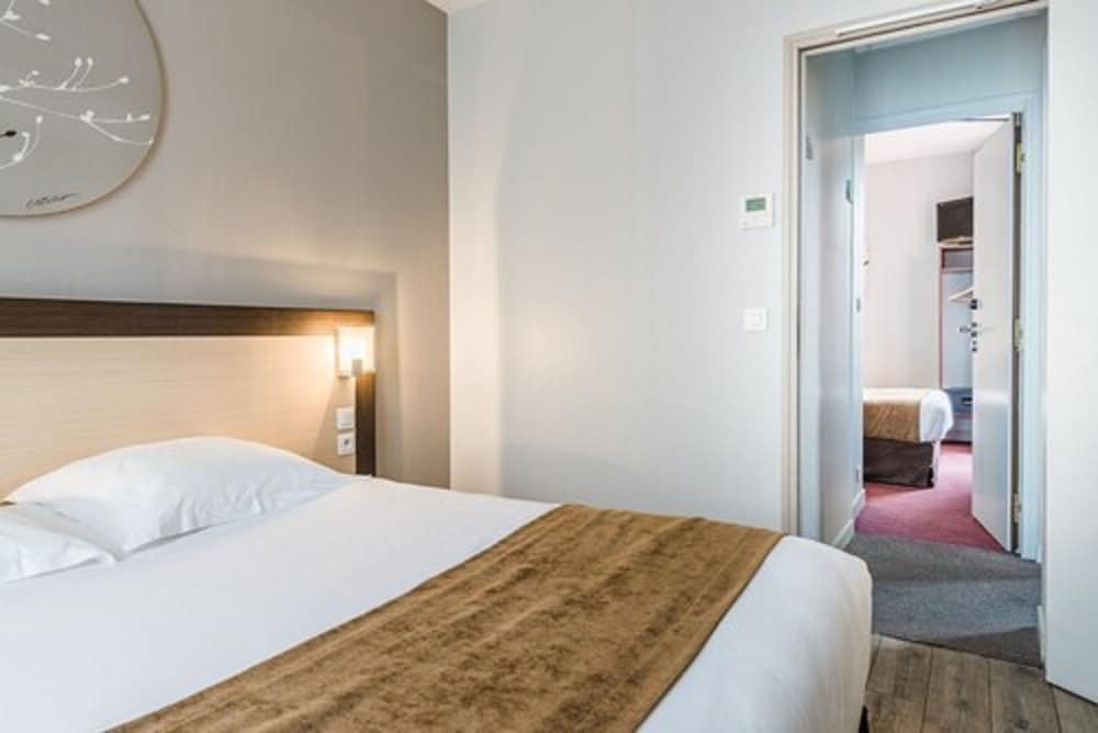 Grand Hotel Clichy 7/61