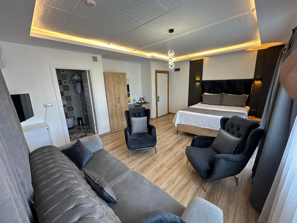 Lotus Boutique Hotel 31/42