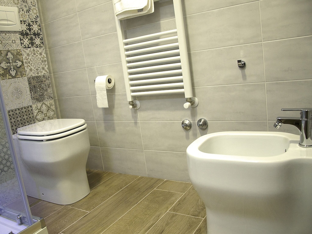 Duca 70 Suite Home 25/33