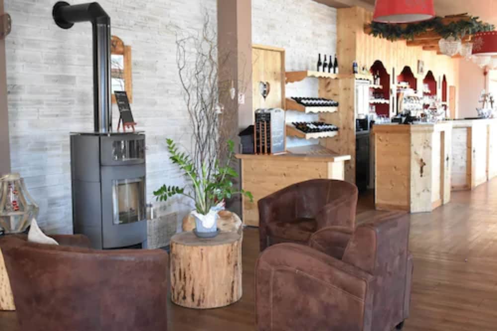 Logis Hotel Le Ptit Hotel Du Lac 17/30