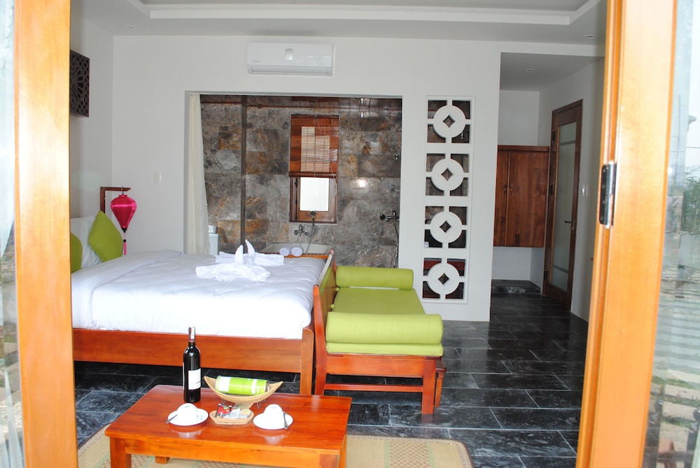 Hoi An Osaka Riverside Villa & Spa 21/48
