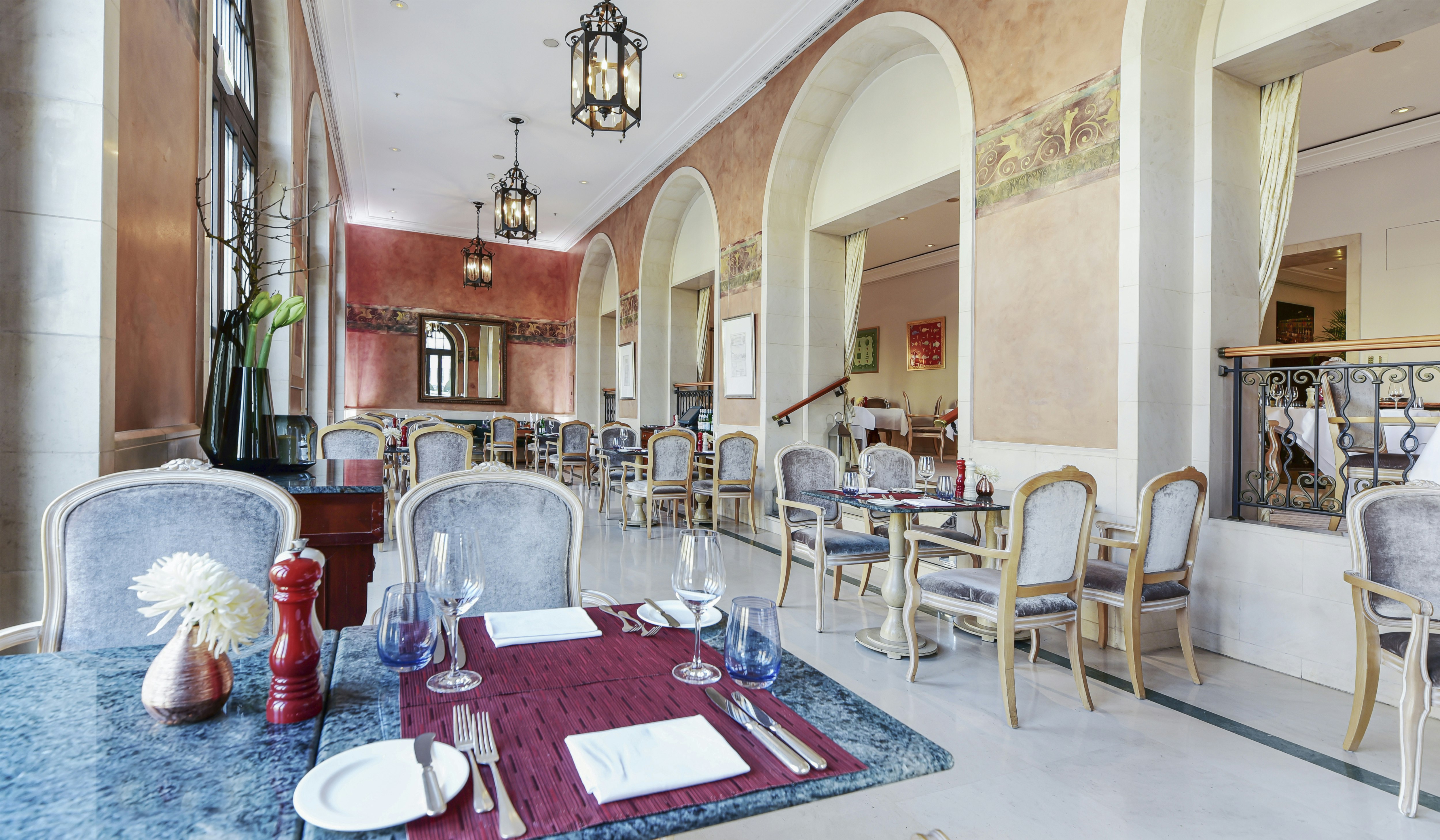 Hotel Adlon Kempinski Berlin 62/73