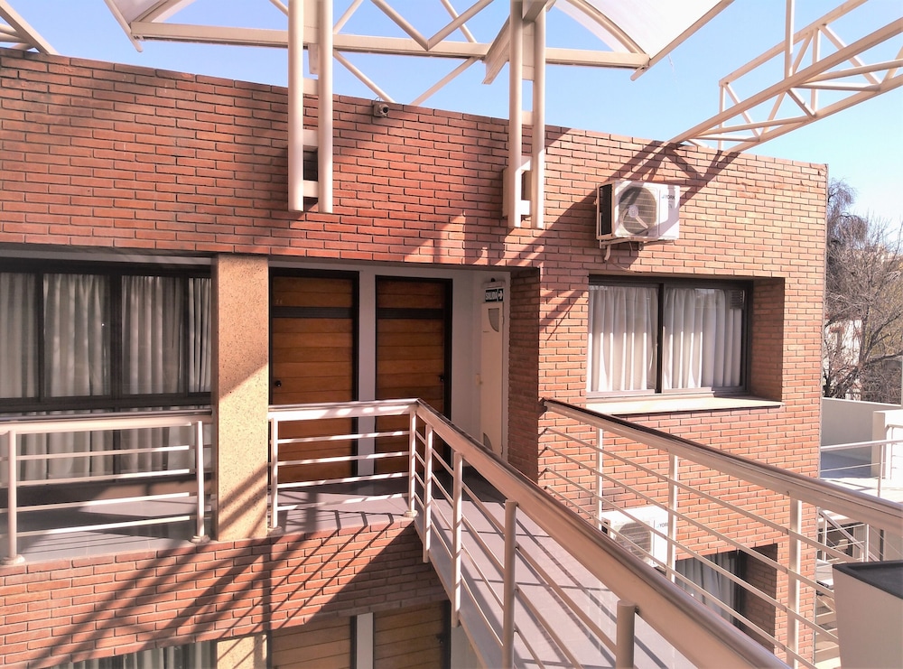 Apartamentos Mendoza Premium 12/50