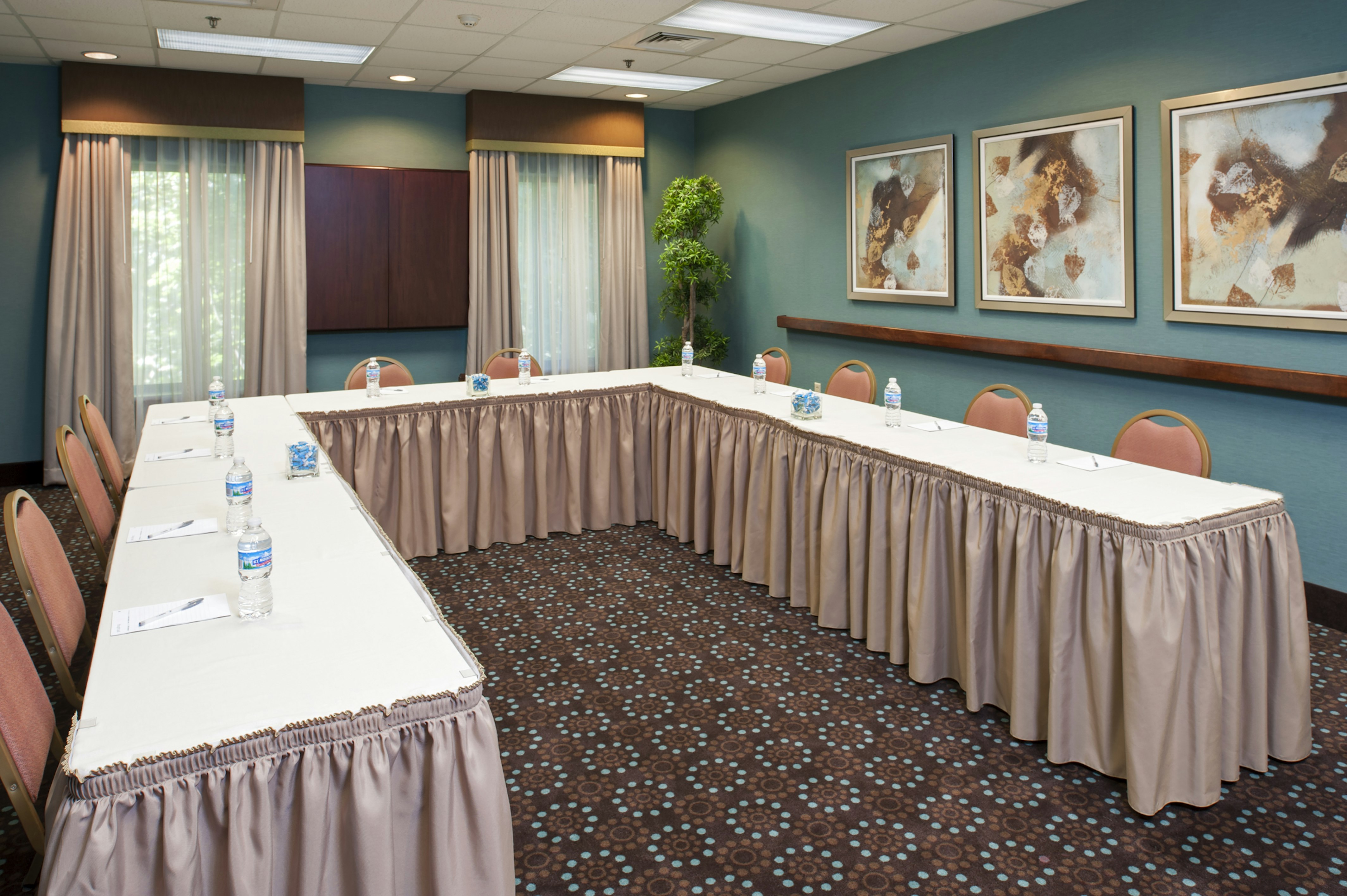 Hampton Inn & Suites Kokomo 6/39