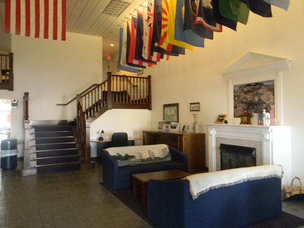 Heritage Inn and Suites Rehoboth Beach 41/72