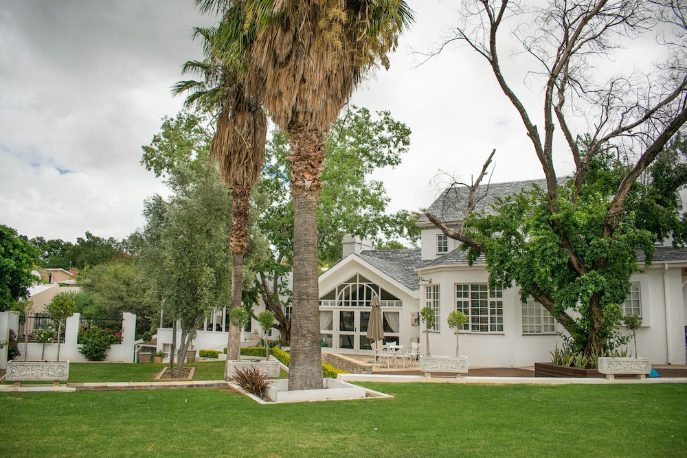 Belvedere Boutique Hotel 45/50
