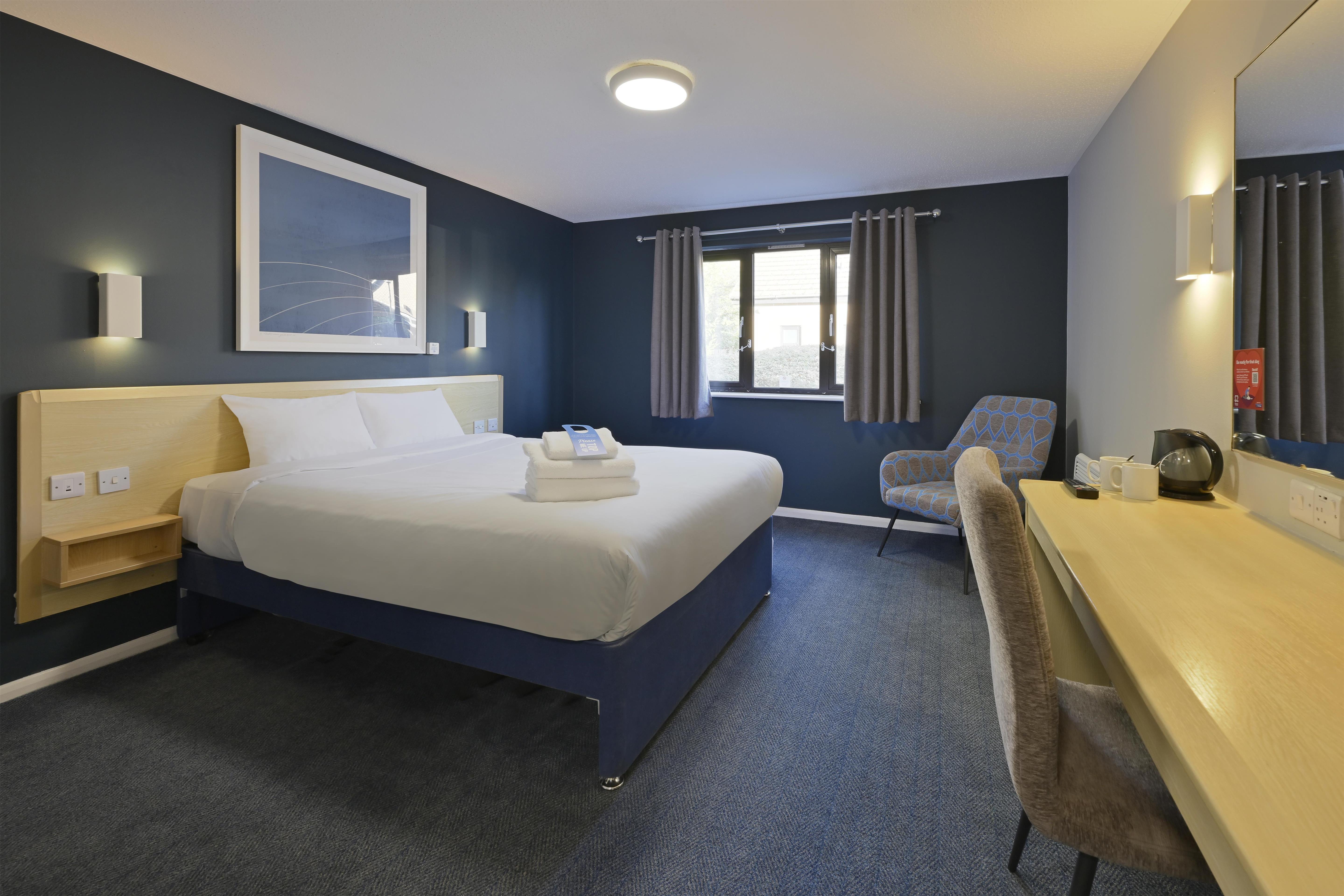 Travelodge Edinburgh Dreghorn 12/20