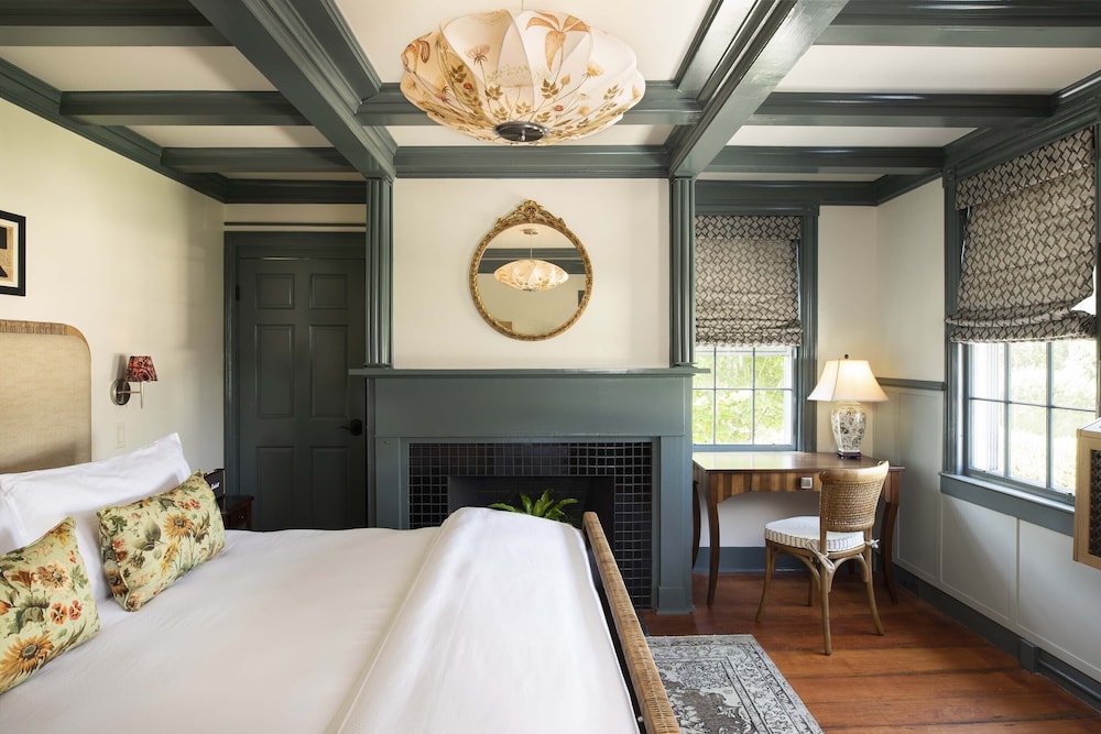 Life House, Nantucket 33/62